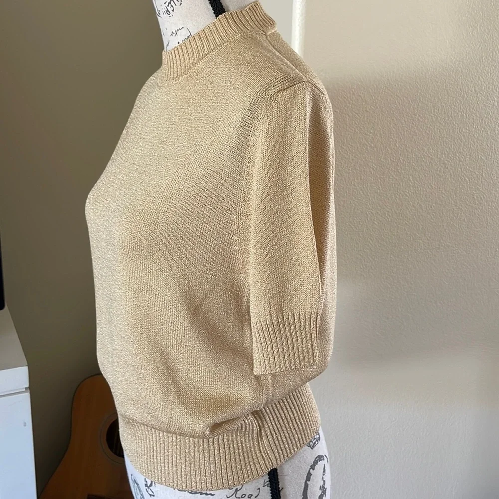 ST. JOHN Gold Knit Sweater - Picture 2 of 9